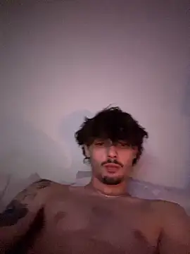 benriskey12 online show from May 5, 5:48 am