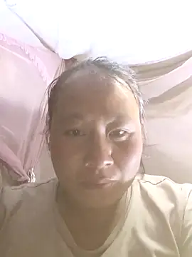 Snapshot of plump-bums chatting on February 17, 1:29 pm plump-bums online show from February 17, 1:29 pm