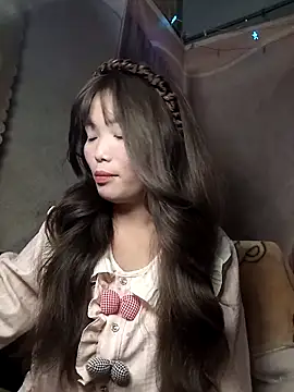 Girl-crazy1 online show from March 12, 3:45 am