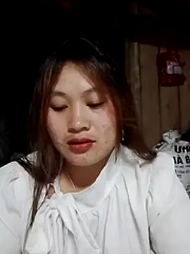 Snapshot of bany-lee chatting on April 22, 1:34 pm bany-lee online show from April 22, 1:34 pm