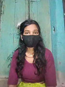 Snapshot of Desi_Couple_P chatting on May 25, 12:27 am Desi Couple P online show from May 25, 12:27 am