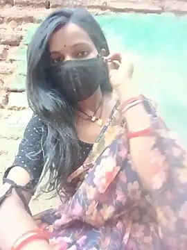 Snapshot of Desi_Couple_P chatting on June 1, 1:13 pm Desi Couple P online show from June 1, 1:13 pm