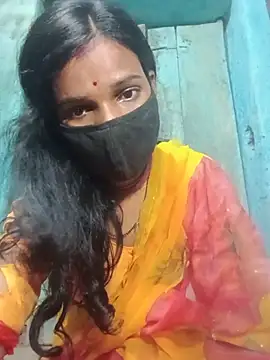 Snapshot of Desi_Couple_P chatting on June 8, 1:28 am Desi Couple P online show from June 8, 1:28 am
