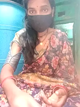 Snapshot of Desi_Couple_P chatting on June 15, 12:40 pm Desi Couple P online show from June 15, 12:40 pm