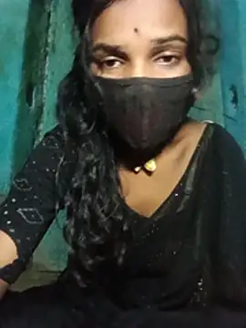 Snapshot of Desi_Couple_P chatting on July 3, 2:45 pm Desi Couple P online show from July 3, 2:45 pm