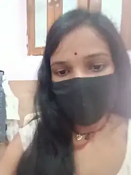 Snapshot of Desi_Couple_P chatting on July 5, 12:56 pm Desi Couple P online show from July 5, 12:56 pm