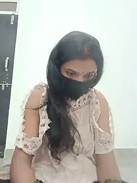 Snapshot of Desi_Couple_P chatting on July 18, 11:58 am Desi Couple P online show from July 18, 11:58 am