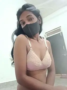 Snapshot of Desi_Couple_P chatting on July 30, 1:37 am Desi Couple P online show from July 30, 1:37 am