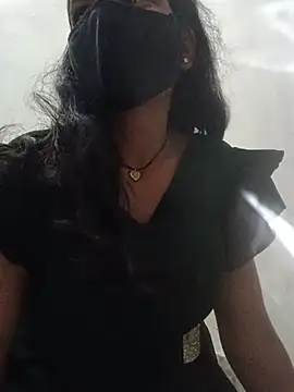 Snapshot of Desi_Couple_P chatting on July 31, 1:16 am Desi Couple P online show from July 31, 1:16 am