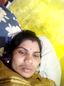 Laila only online show from February 16, 4:03 pm