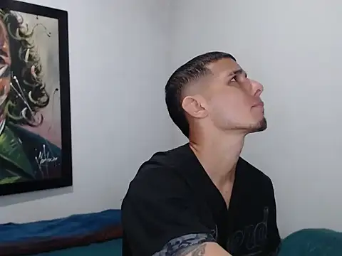 HotSinlge online show from February 19, 12:34 pm