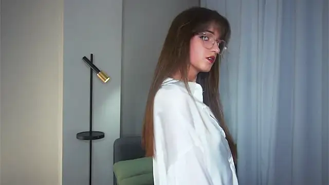 Snapshot of ClarineCasebolt chatting on February 23, 11:18 am ClarineCasebolt online show from February 23, 11:18 am