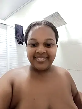 PerlaCurvasgrandes online show from February 21, 10:55 pm