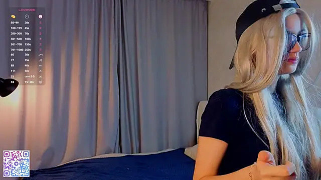 BeatrisRosel online show from April 8, 6:19 pm