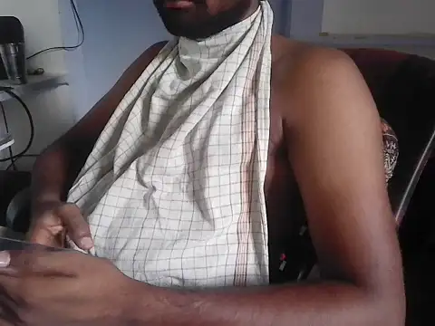 Snapshot of Tinku_1324 chatting on July 8, 1:54 am Tinku 1324 online show from July 8, 1:54 am