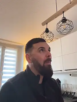 Snapshot of xxxsharkexxx chatting on February 26, 10:14 am xxxsharkexxx online show from February 26, 10:14 am