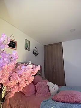 Snapshot of soffia_7 chatting on February 22, 3:07 am soffia 7 online show from February 22, 3:07 am