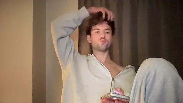 heyhoneyalex online show from February 17, 6:03 pm