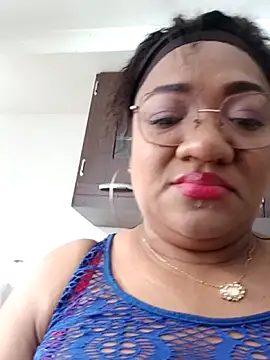 honey-suckle online show from February 23, 2:36 pm