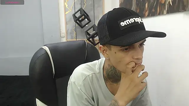 benjamin anthony online show from March 19, 3:21 am