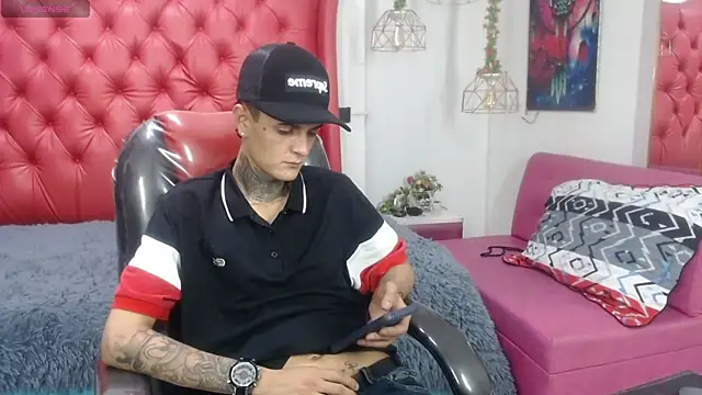 benjamin anthony online show from April 15, 3:13 am