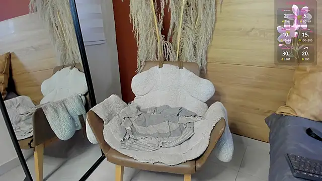 Tamia 25 online show from April 14, 12:55 pm