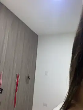 Snapshot of alyabelova chatting on June 26, 3:55 am alyabelova online show from June 26, 3:55 am
