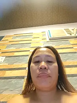 squirtshantal online show from December 19, 1:40 pm