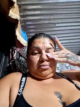 Juli Powl online show from March 26, 2:28 am