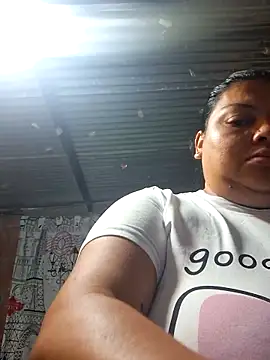 Juli Powl online show from April 15, 11:28 am