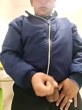 Hachi28 online show from April 21, 2:04 am