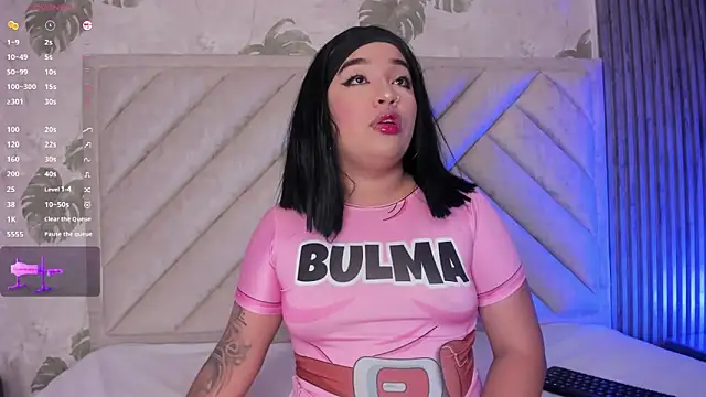 SarahRizof online show from March 5, 5:03 am