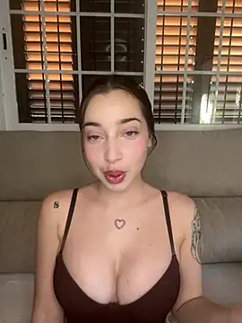 rosemistic online show from April 26, 5:54 pm