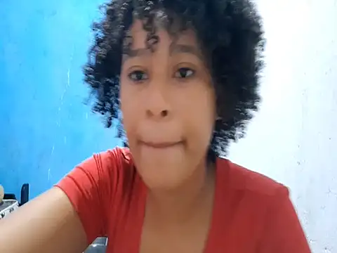 MadelynStamant online show from March 23, 12:20 pm