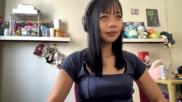 Snapshot of GloryKulikowski chatting on February 26, 1:48 am GloryKulikowski online show from February 26, 1:48 am