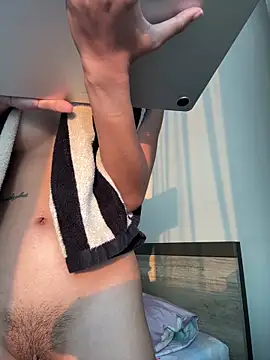 Alittleasaingirl online show from February 16, 12:18 am