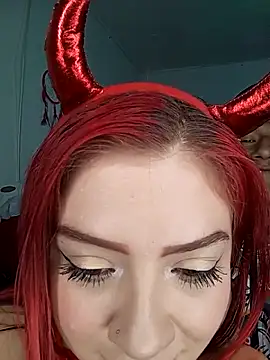 Snapshot of Candy_Nate chatting on February 13, 4:30 am Candy Nate online show from February 13, 4:30 am