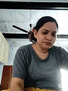 Anushka Singh0 online show from June 28, 1:17 pm