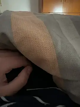 jacobbb5 online show from February 22, 12:26 pm