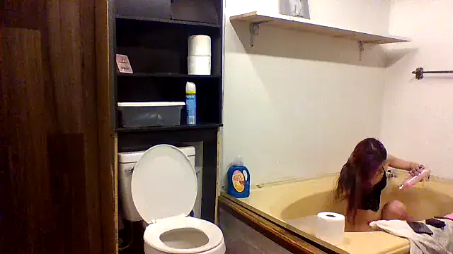 issyamazin online show from February 17, 4:35 pm