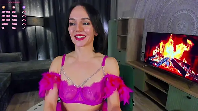 Shanita moon online show from April 18, 9:26 pm