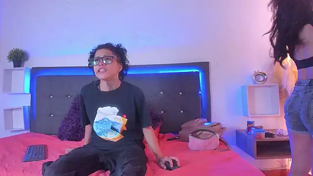 Ale cuzz online show from March 13, 4:02 pm