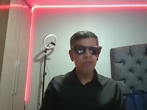 WILD BIGCOCK35 online show from February 24, 12:08 am