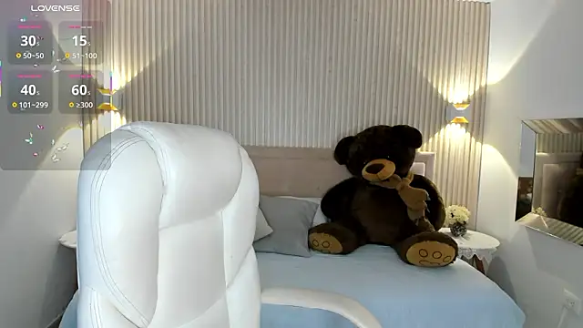 Snapshot of Aitana_zaid chatting on February 18, 12:23 pm Aitana zaid online show from February 18, 12:23 pm