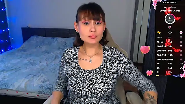 Mel Lovell  online show from February 19, 11:17 am