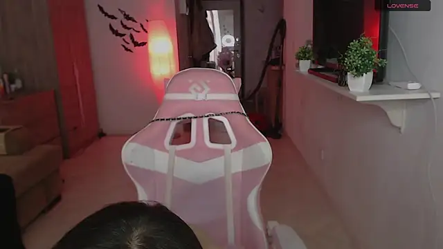 ShayL1sse online show from March 1, 12:18 pm