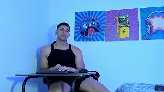 Thomas walker14 online show from February 18, 12:45 pm