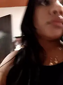 Snapshot of ValeriaVilla2 chatting on February 15, 7:21 pm ValeriaVilla2 online show from February 15, 7:21 pm