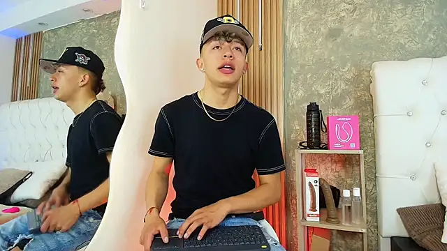 Dark Nico online show from April 15, 3:46 am