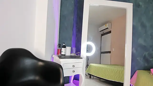 BySabrina online show from March 27, 12:16 pm